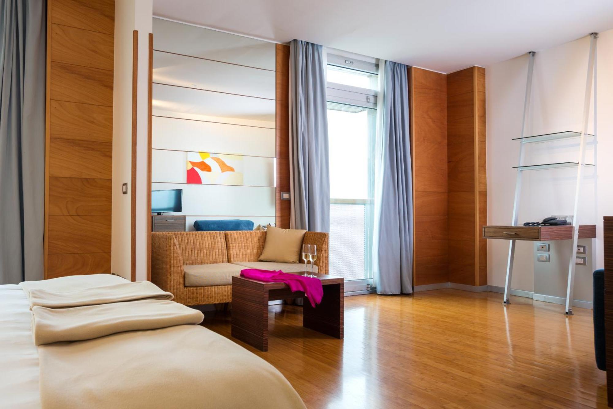Towers Hotel Stabiae Sorrento Coast Castellammare di Stabia Exterior photo